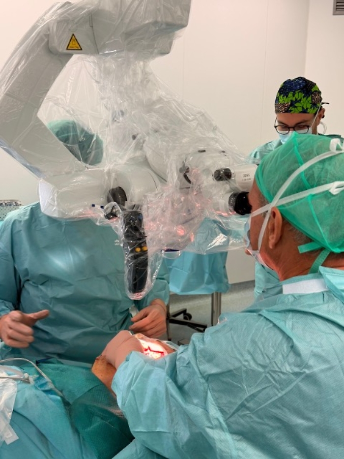 Al San Marco una reinnervazione del nervo facciale con tecnica cross-face rid&agrave; speranza al paziente