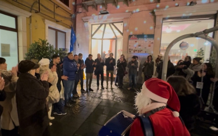 "Le Case del Natale" accendono il centro storico di Enna: sapori, creativit&agrave; e territorio