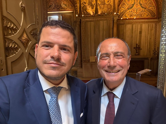 La lunga notte dell'Ars tra riunioni nella torre, maggioranze capovolte e scontro sulle tabelle