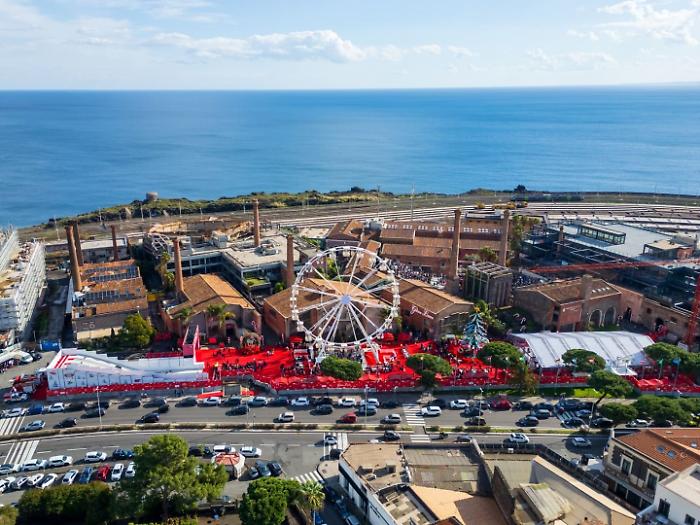 Christmas Town a Catania oltre quota 150.000: il &ldquo;parco del Natale&rdquo; che ha riscritto l&rsquo;inverno etneo