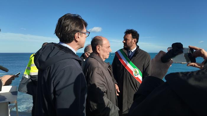 Schifani: &laquo;Risarcimenti veloci e procedure accelerate dopo il ciclone Harry&raquo;