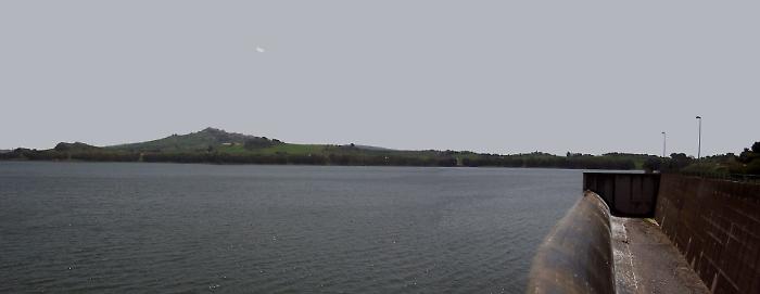 Diga San Giovanni, l'acqua c'&egrave; ma le pompe di sollevamento sono rotte: oltre 16 milioni di metri cubi restano bloccati