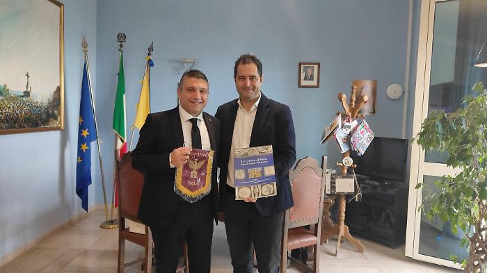 &laquo;Terroni di m&hellip;&raquo;: odio sociale contro il sindaco gelese di Certosa di Pavia  