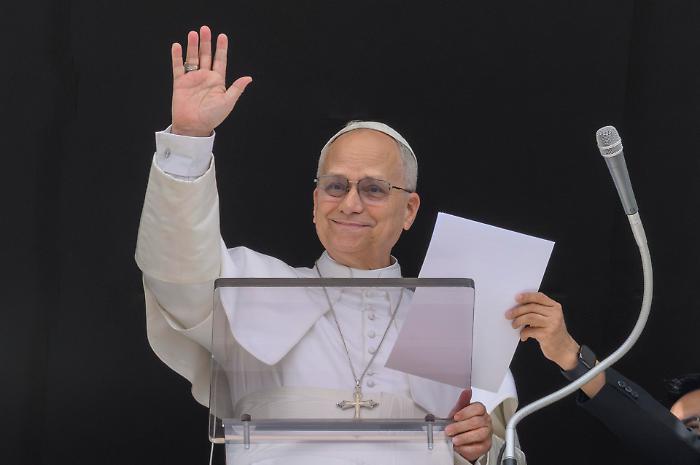 L'ultimo delirio di Trump contro Leone: "Se io non fossi il presidente, tu non saresti Papa"