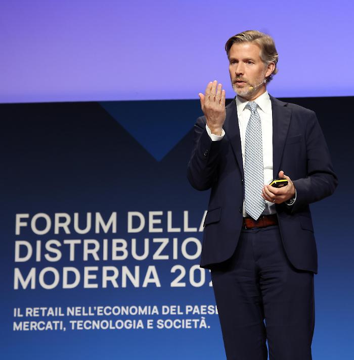 Alec Ross e la sua visione dell'Italia: l'ex consigliere di Obama oggi a Catania