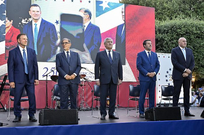 Centrodestra compatto all'Independence Day a Villa Taverna: "Amicizia Italia-Usa pi&ugrave; forte di ogni polemica"