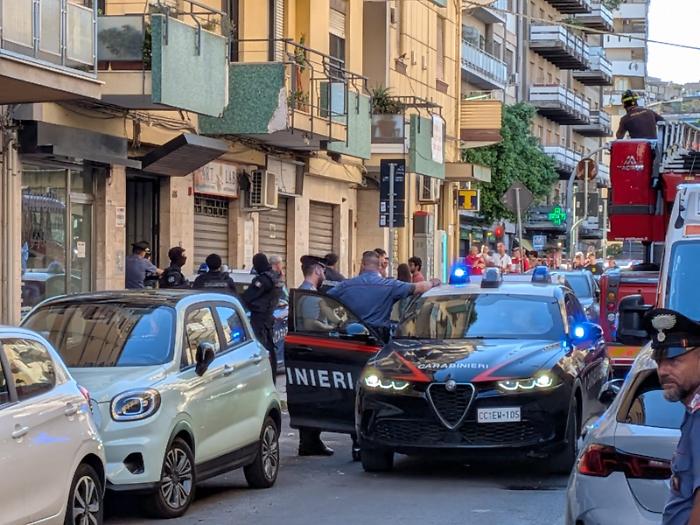 Palermo, si &egrave; arreso l'omicida che dopo il delitto si era barricato in casa e aveva aperto il gas