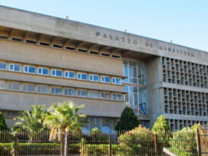 Tribunale di Caltagirone, i 35 precari sperano nell&rsquo;assunzione