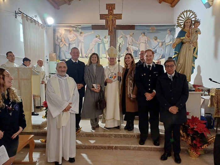 &laquo;Qui lo Stato deve fare di pi&ugrave;. Queste condizioni non da uomini civili&raquo;, il richiamo del vescovo di Caltanissetta durante la messa in carcere