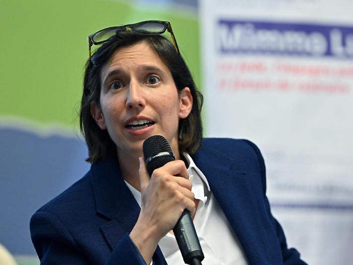 Per Elly  Schlein dopo il "caso Gela" c'&egrave; posta per te dopo il "caso Gela": &laquo;Dica da quale parte sta il suo partito&raquo;